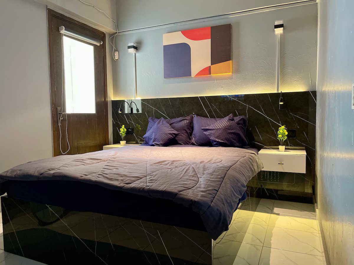 2 Bedroom Private | Stylish | Sea View Rooftop