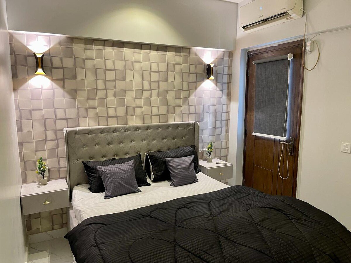 A Pair Of 2 Exclusive Apartments On the 4th floor photo 32