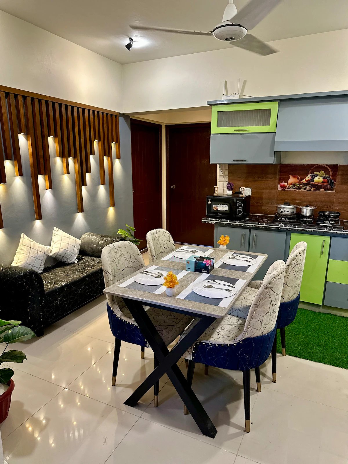 Charming 1-Bedroom Retreat in DHA Phase 6 photo 2