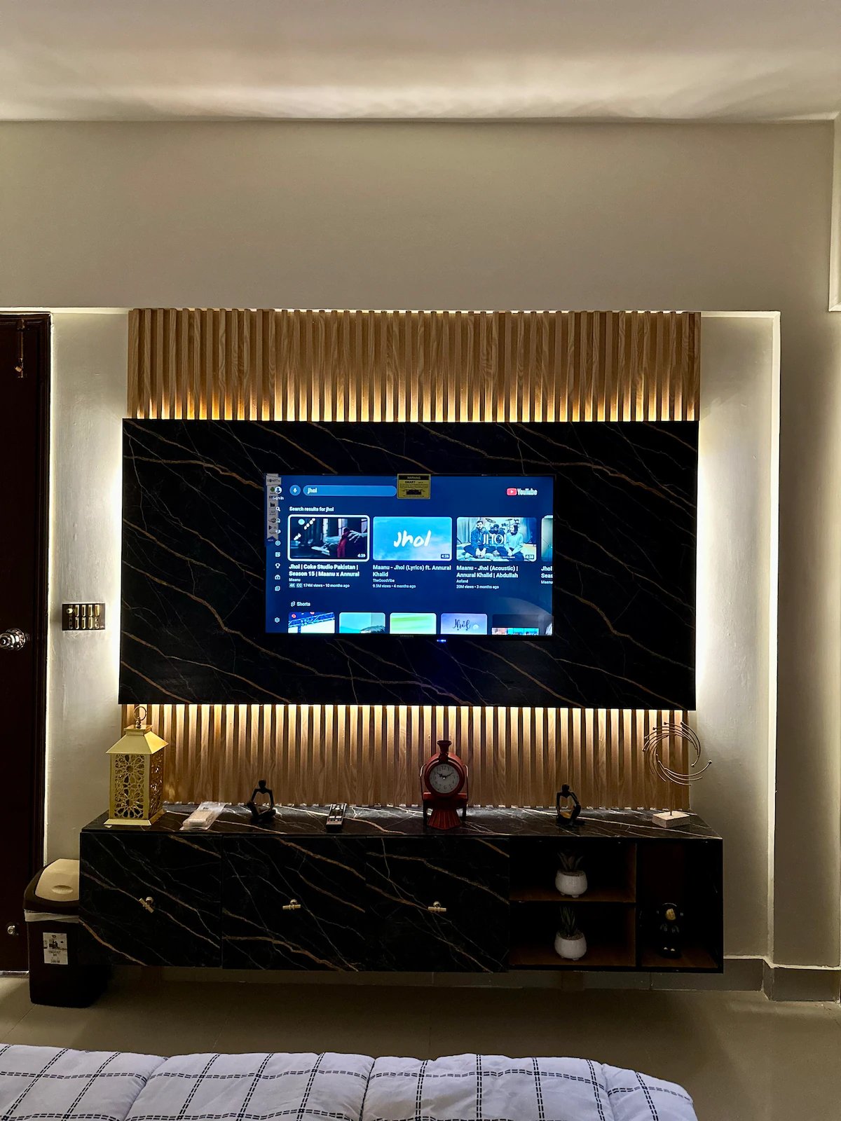 Charming 1-Bedroom Retreat in DHA Phase 6 photo 8