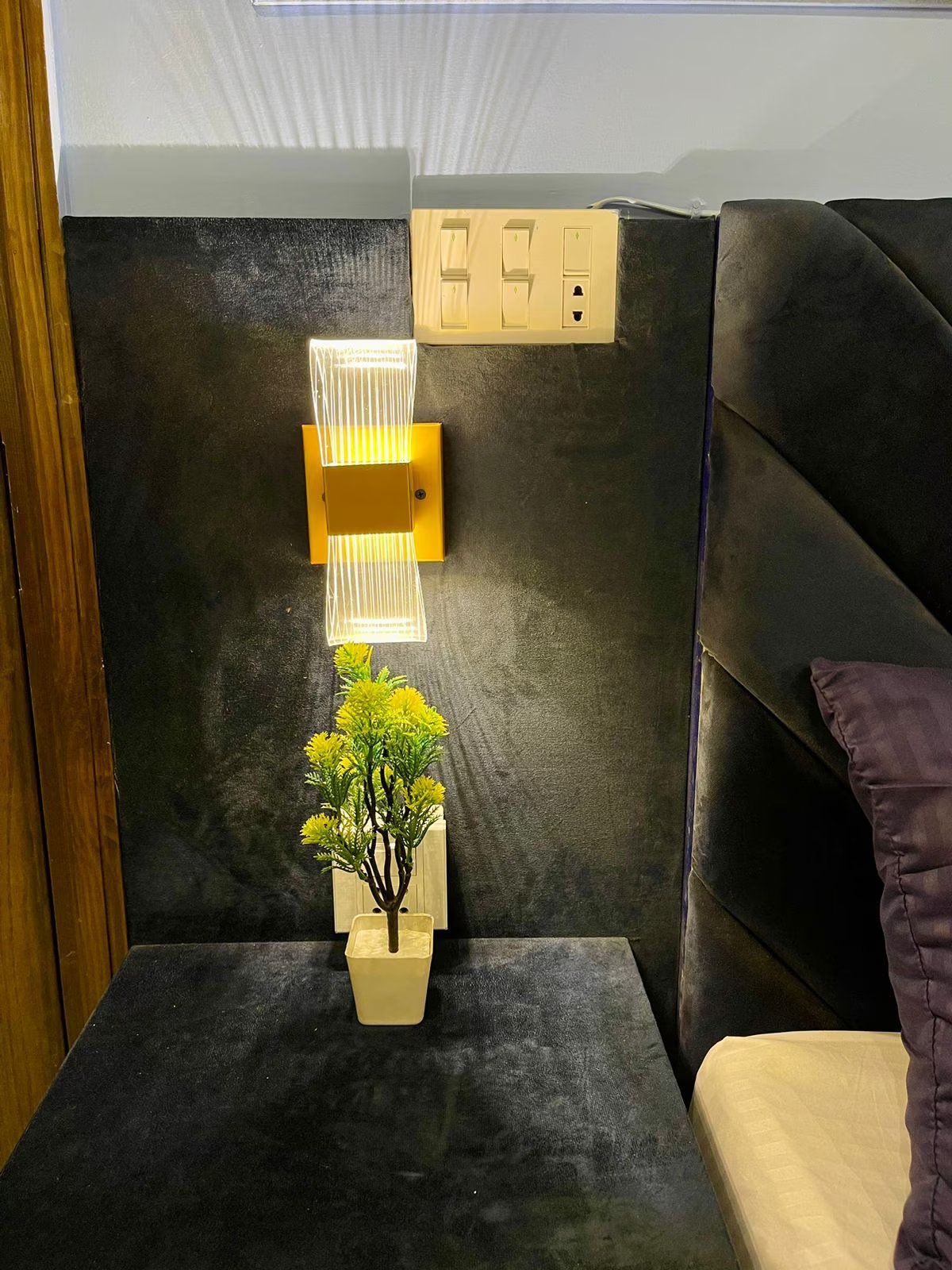 Chic 2 BR Apartment With Sea View Roof Top in DHA photo 25