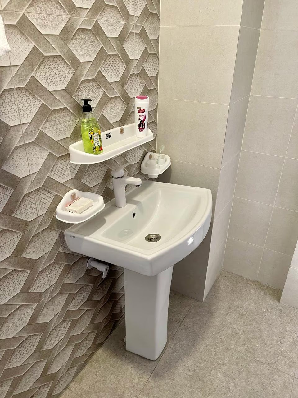 Chic 2 BR Apartment With Sea View Roof Top in DHA photo 41