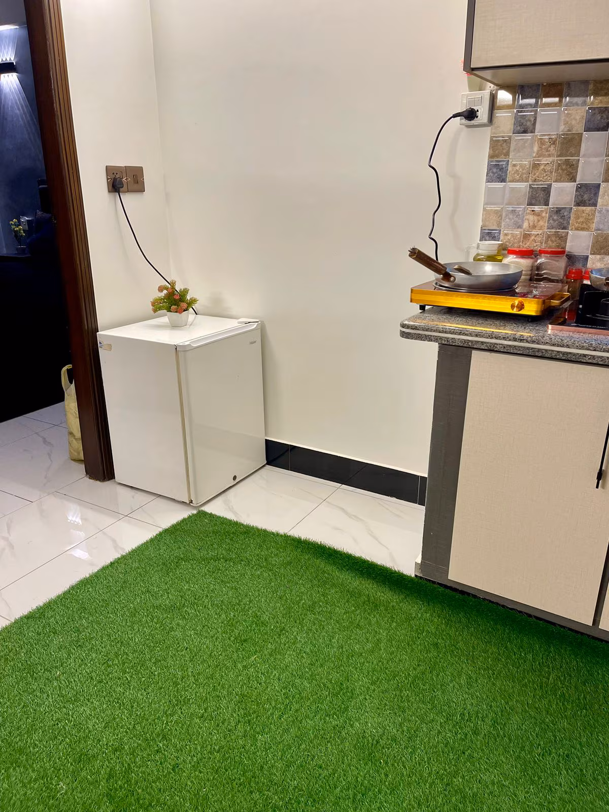 Comfortable 2 Bedroom With 2 AC Apartment in DHA photo 10