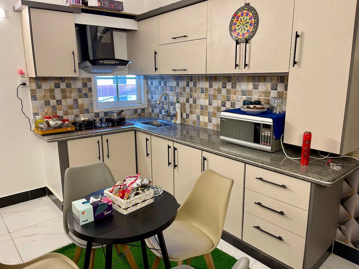 Comfortable 2 Bedroom With 2 AC Apartment in DHA photo 18
