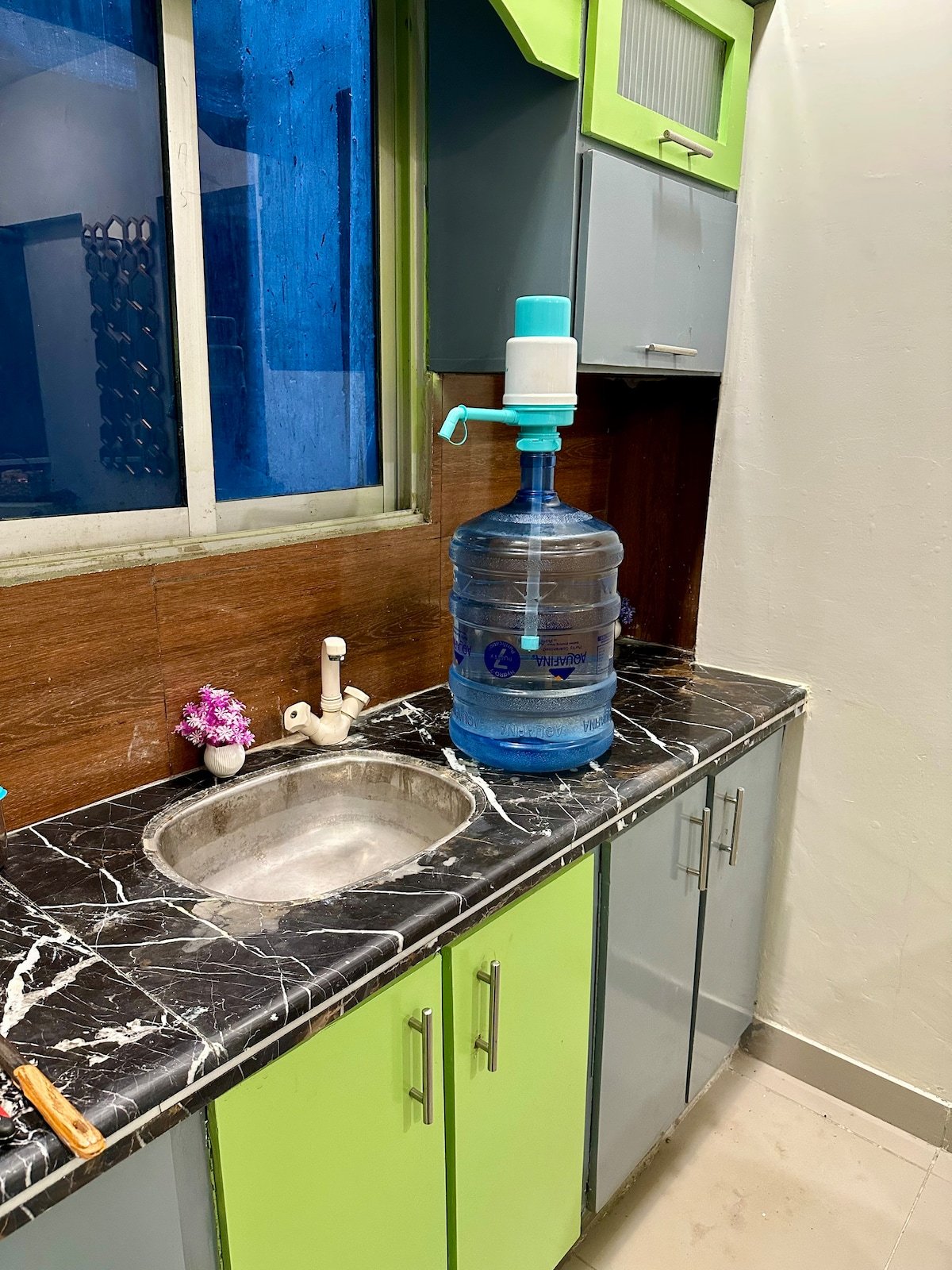Designer 2BR Apartment in DHA With TV & AC - Full kitchen image 13