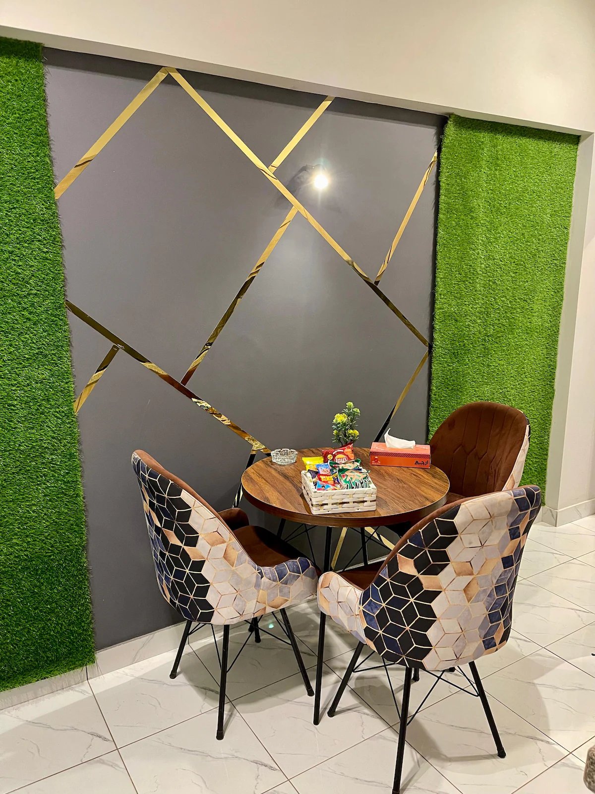 Luxury Pair: 1st-Floor Exclusive Apartments