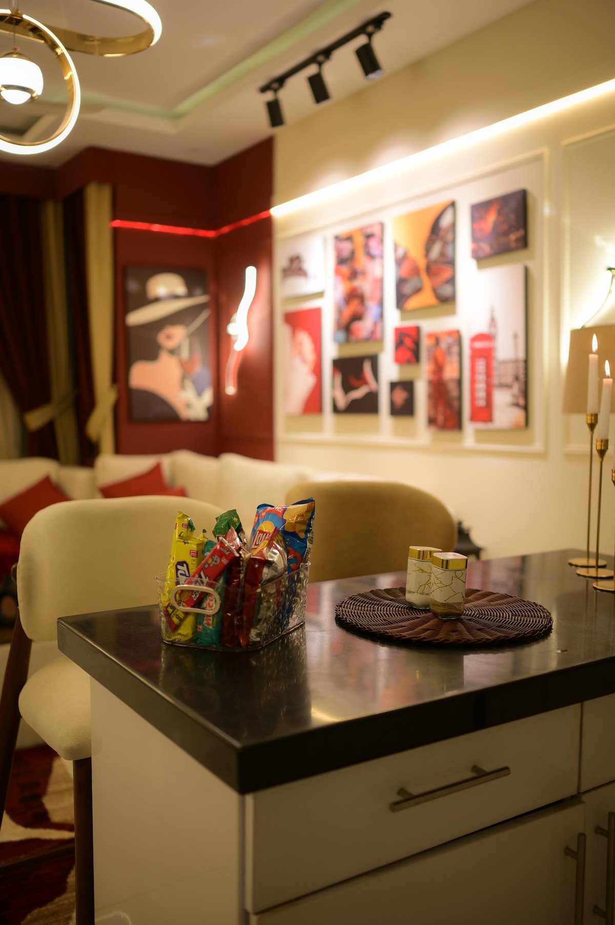 PannaCotta | Premium 2BHK | DHA Phase 7 Jami - Living room image 8