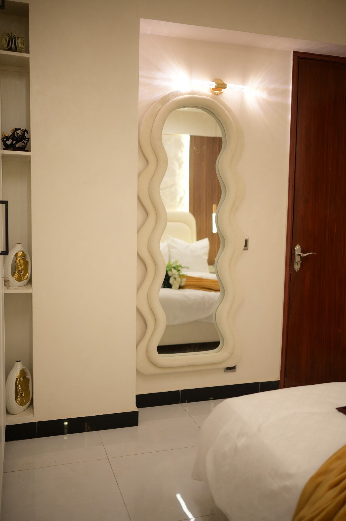 PannaCotta | Premium 2BHK | DHA Phase 7 Jami - Bedroom 1 image 10