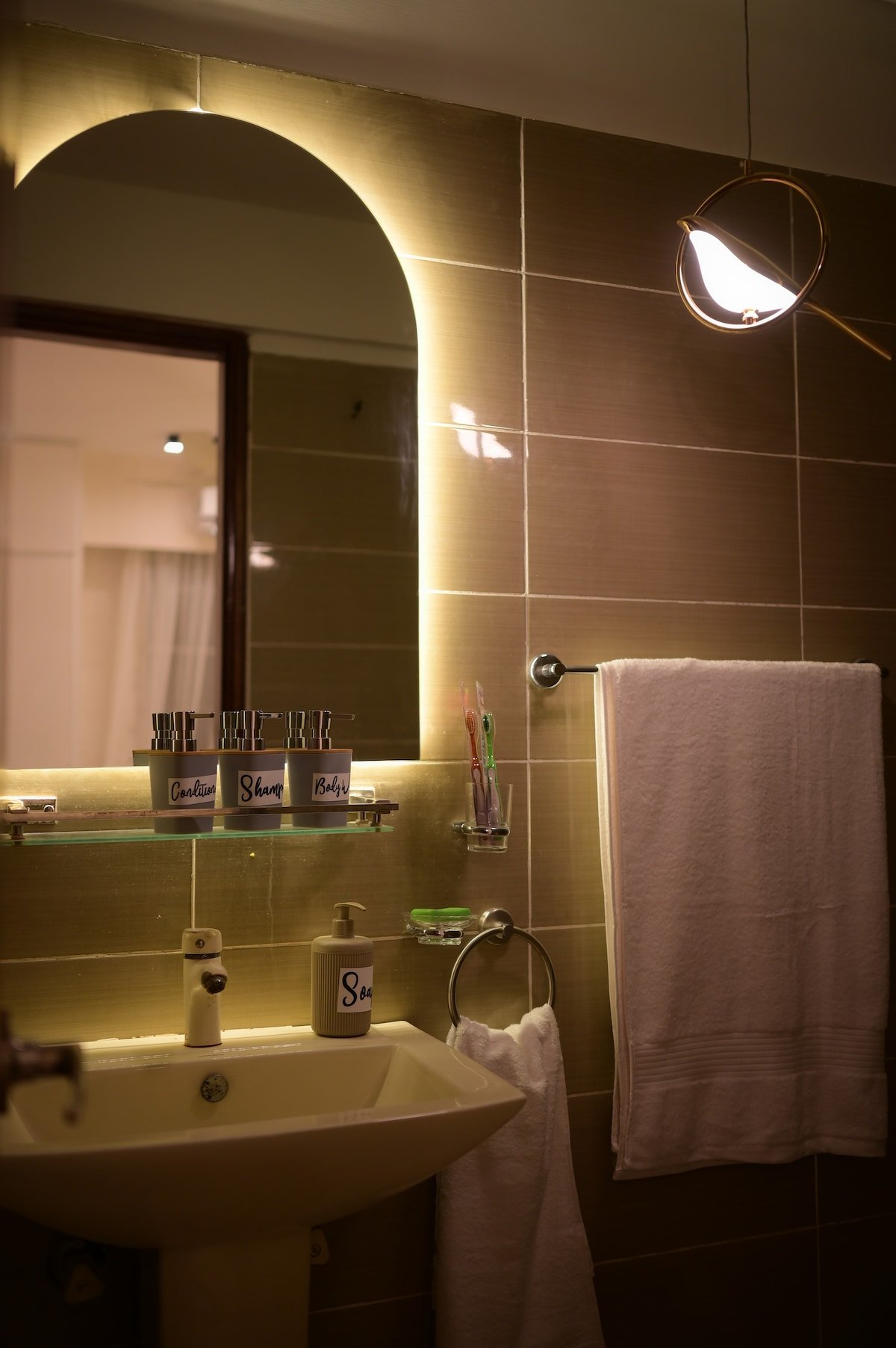 PannaCotta | Premium 2BHK | DHA Phase 7 Jami - Full bathroom 1 image 4