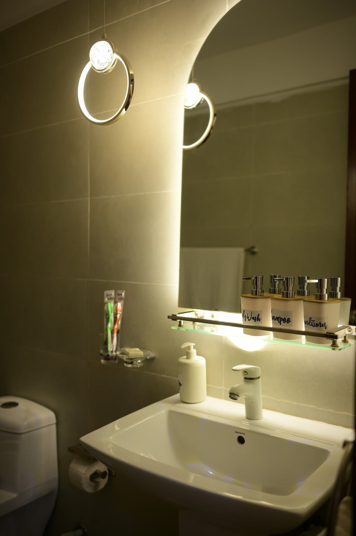 PannaCotta | Premium 2BHK | DHA Phase 7 Jami - Full bathroom 2 image 4