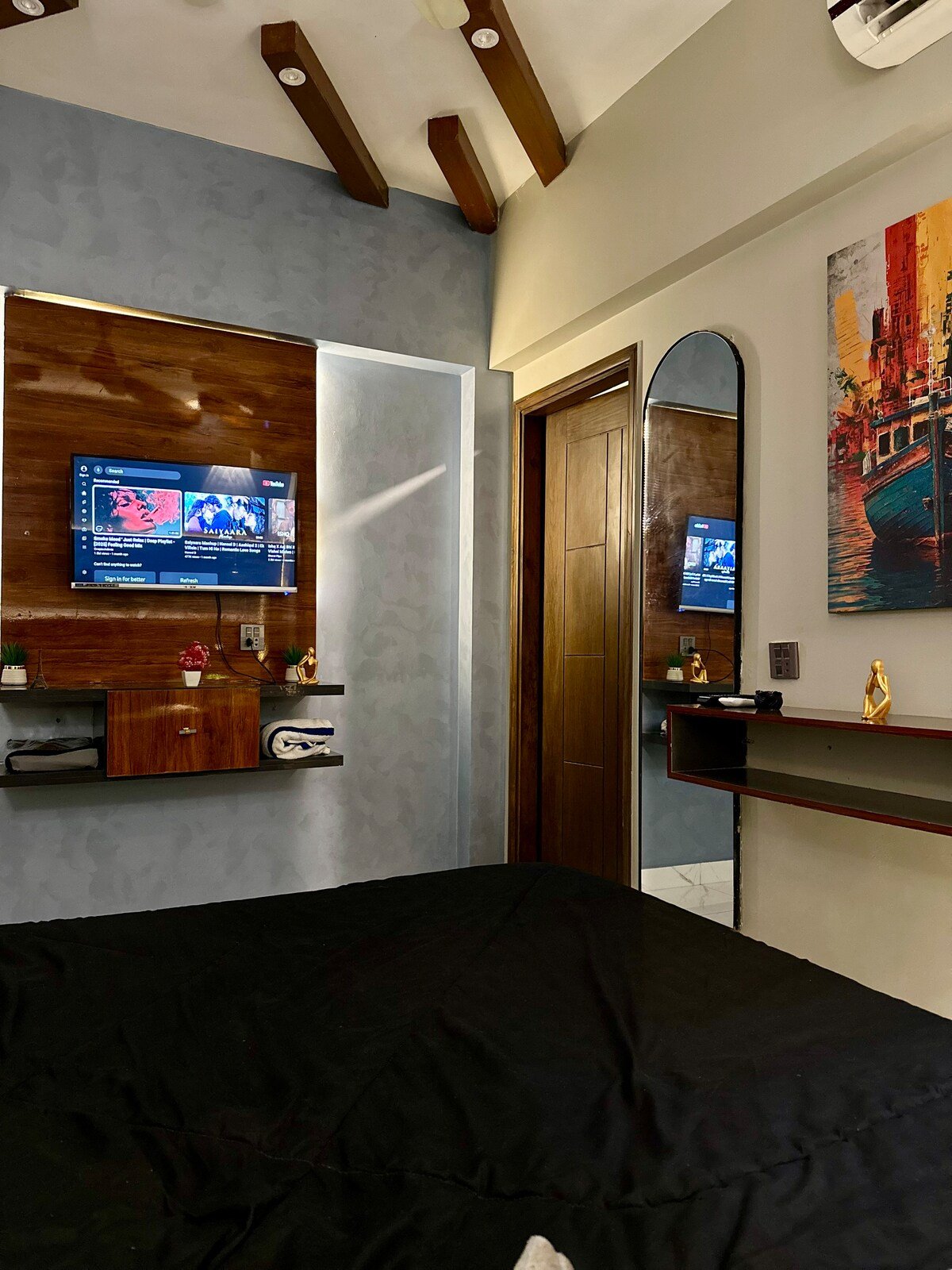 Private Modern 2BR Apartment | Seaview Rooftop photo 6