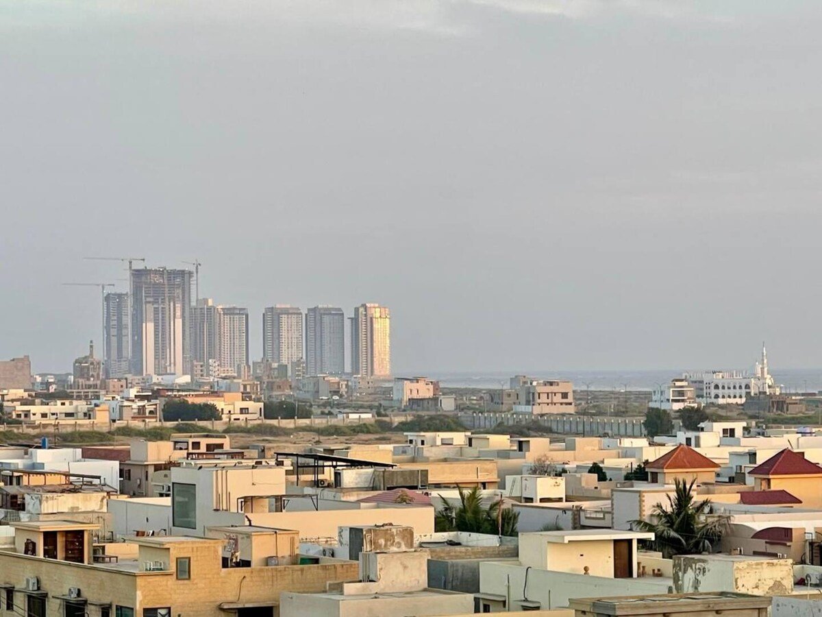 Private Modern 2BR Apartment | Seaview Rooftop photo 28