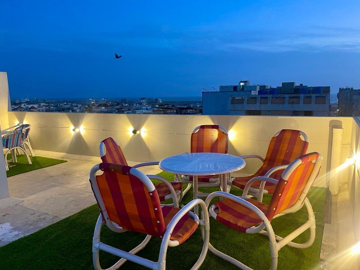 Private Modern 2BR Apartment | Seaview Rooftop photo 47