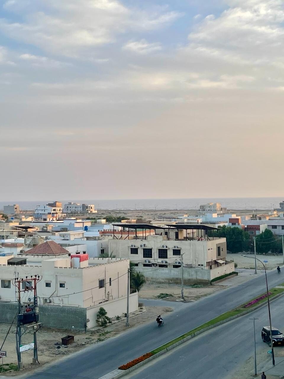 Private Modern 2BR Apartment | Seaview Rooftop photo 58